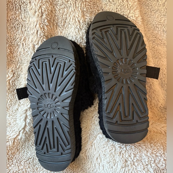 🔥 UGG Fluffita Black Sherpa Platform Slides Clogs Slipper 9 - Picture 6 of 6
